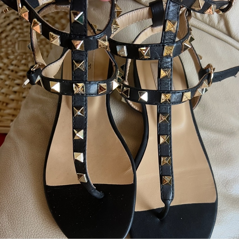 Women’s Strap Sandals
